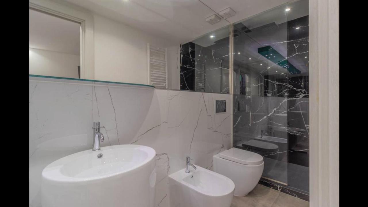 Governo Vecchio Guesthouse Navona Ρώμη Εξωτερικό φωτογραφία